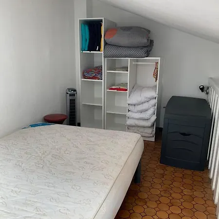 Petite Maisonnette De Nyaraló *